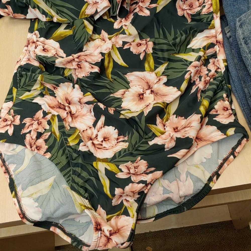 Women's One Piece Swimsuit High Coverage Floral - Picture 4 of 9